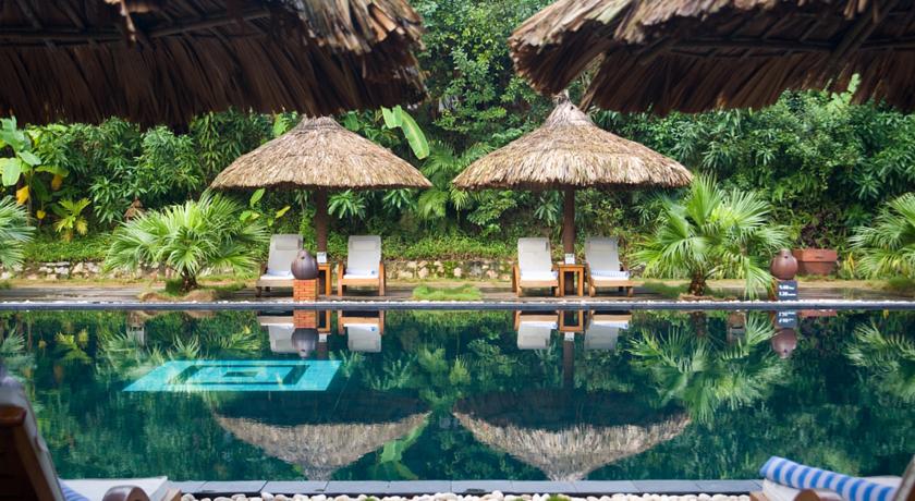 làng hành hương Huế