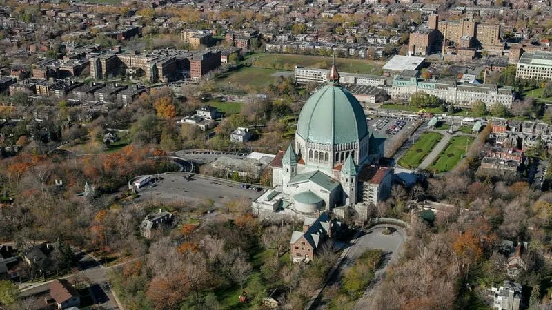 Đền Thánh Giuse Montreal Lịch Sử Hào Hùng Của Đền Thánh