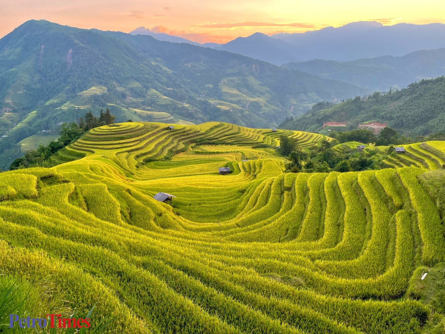 Du lịch Hà Giang bằng ô tô tự lái và những điều cần biết Đường Hà Giang - Hoàng Su Phì