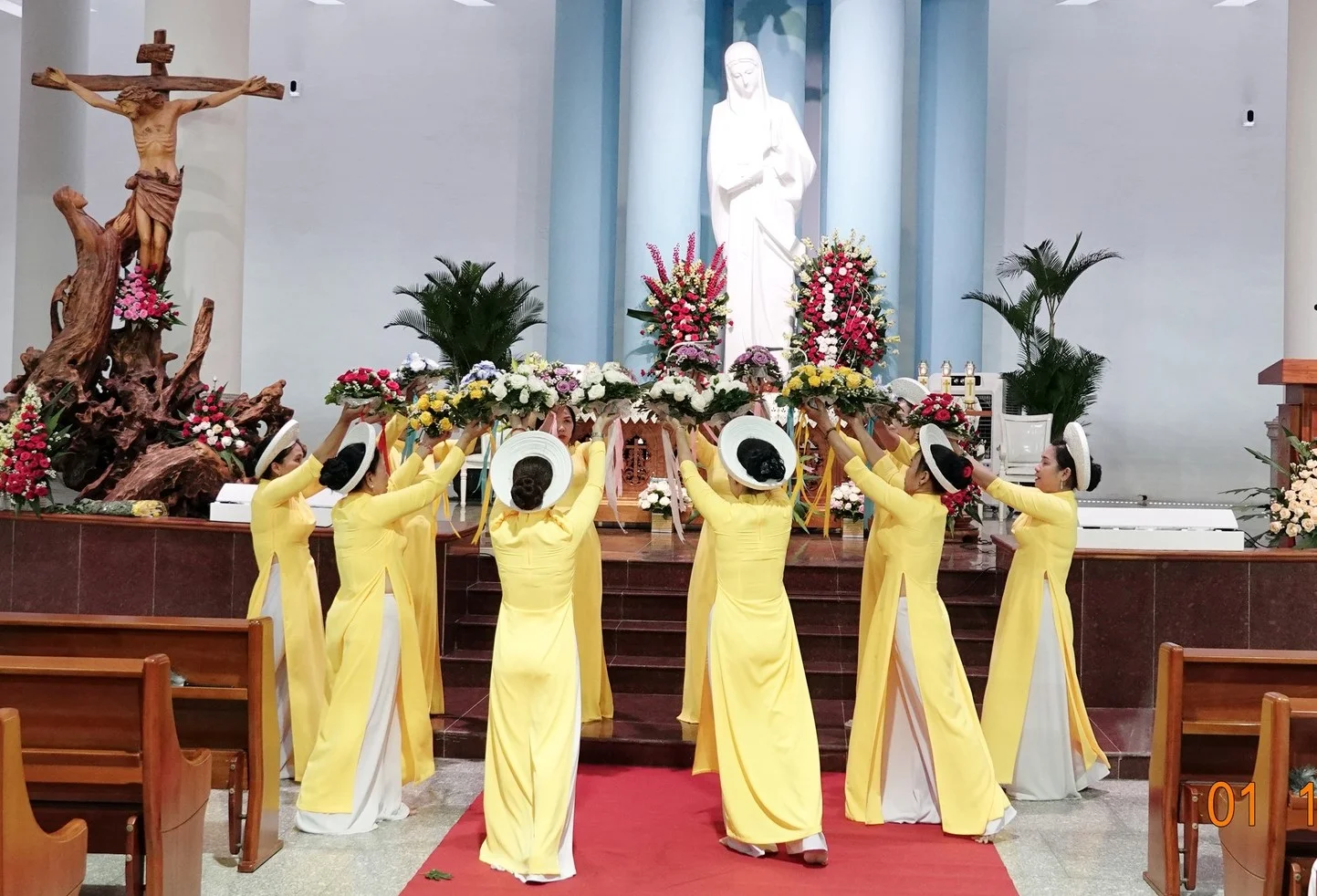 Hành Hương Đức Mẹ Núi Cúi Từ A - Z những điều cần biết Hành Hương Đức Mẹ Núi Cúi Từ A - Z những điều cần biết